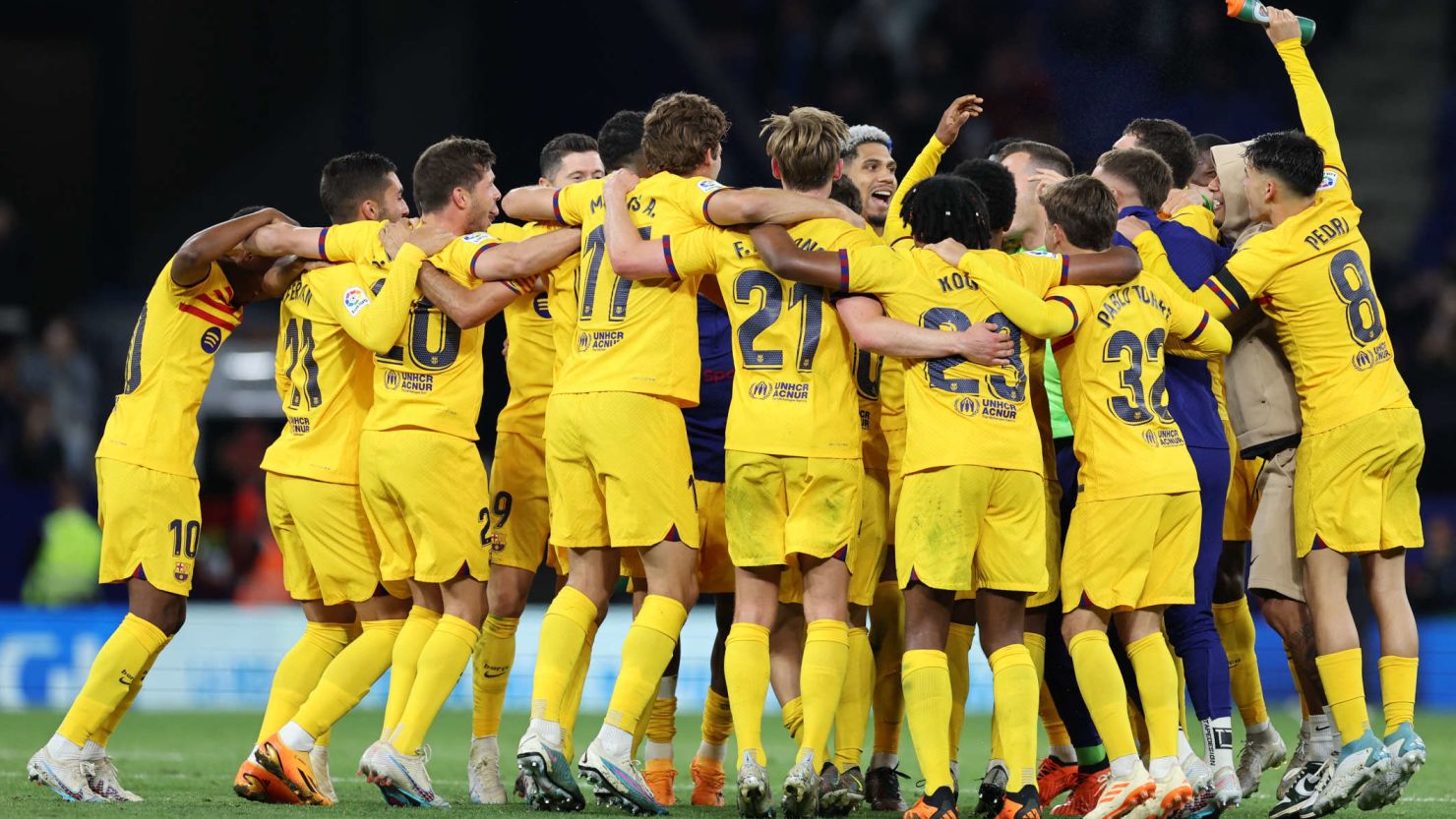 从早期效力 从早期效力